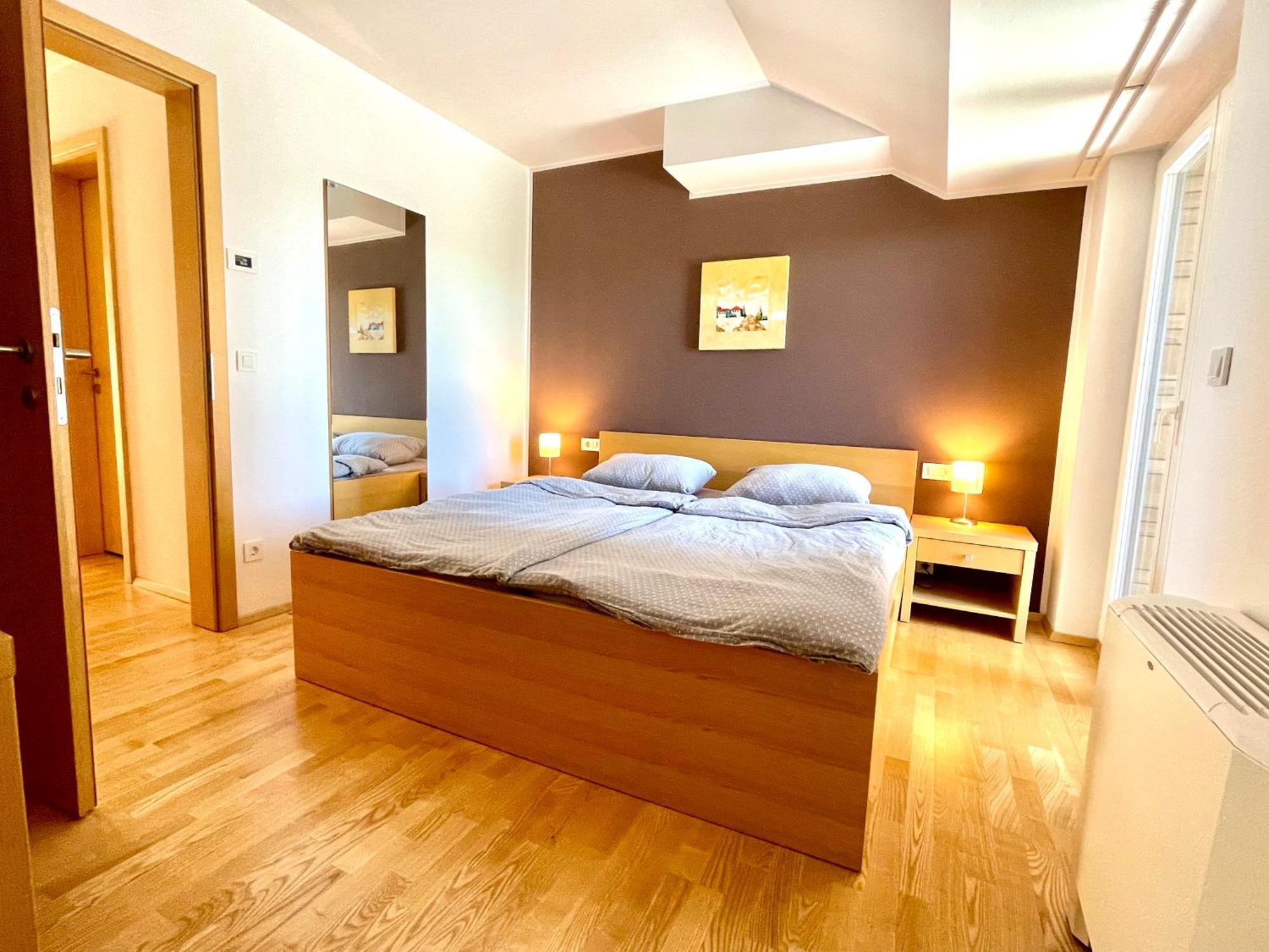 Duplex Delight 18 Vila Mari Pekre Exteriér fotografie
