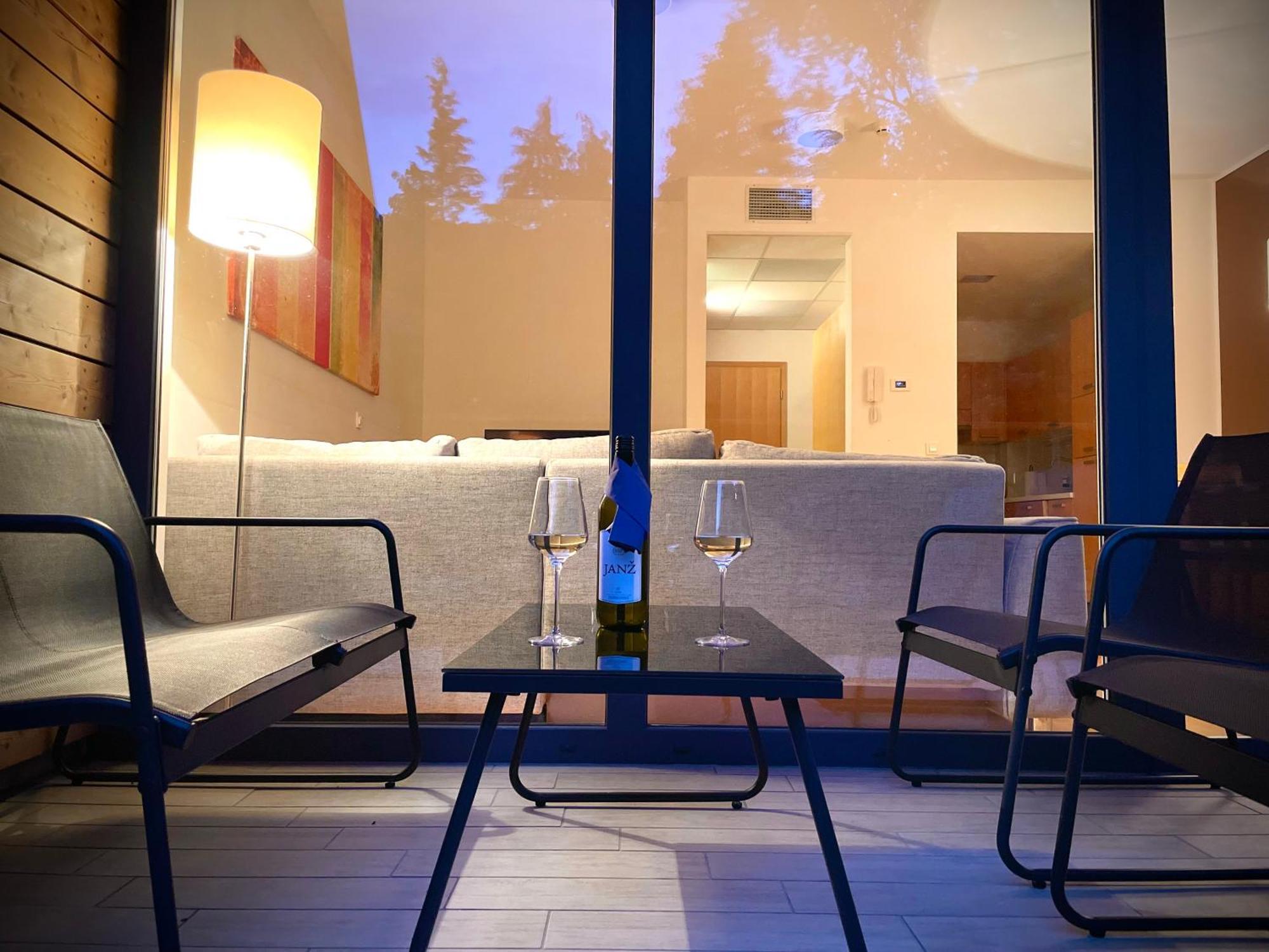 Duplex Delight 18 Vila Mari Pekre Exteriér fotografie